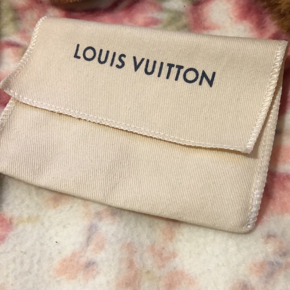 AUTHENTIC LV BOX - Picture 2 of 4